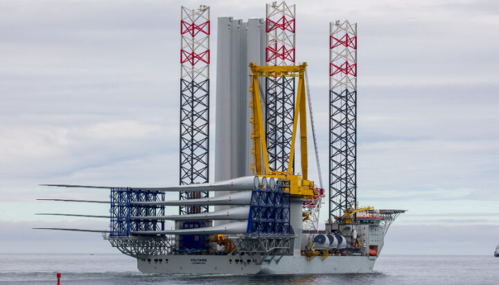 First turbine installation begins at world's largest offshore wind farm ...