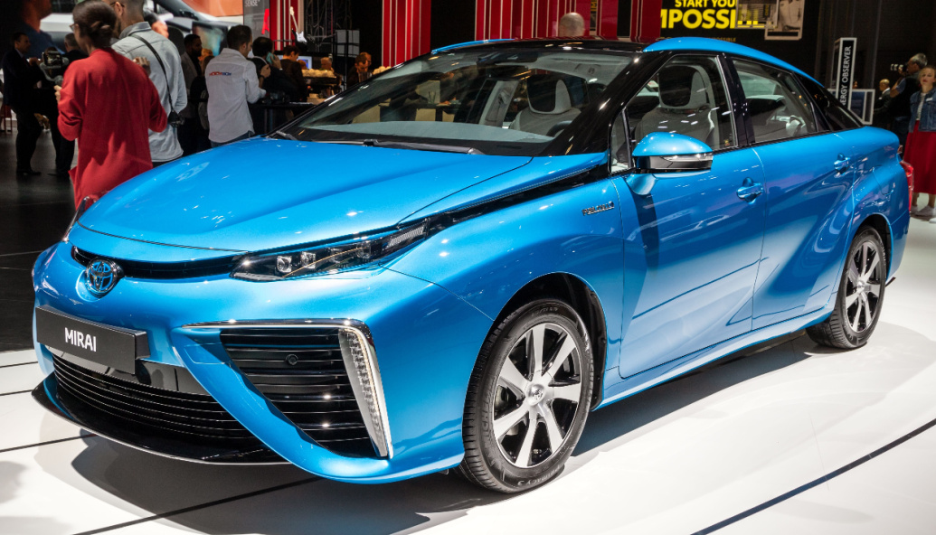 Toyota's Bold Move: 70% Discount on Hydrogen-Powered Mirai in California